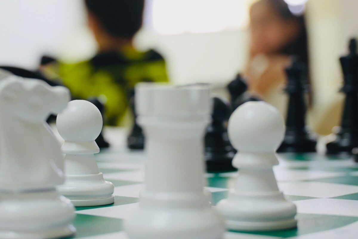 Resaltan los impactos positivos del ajedrez en la niñez