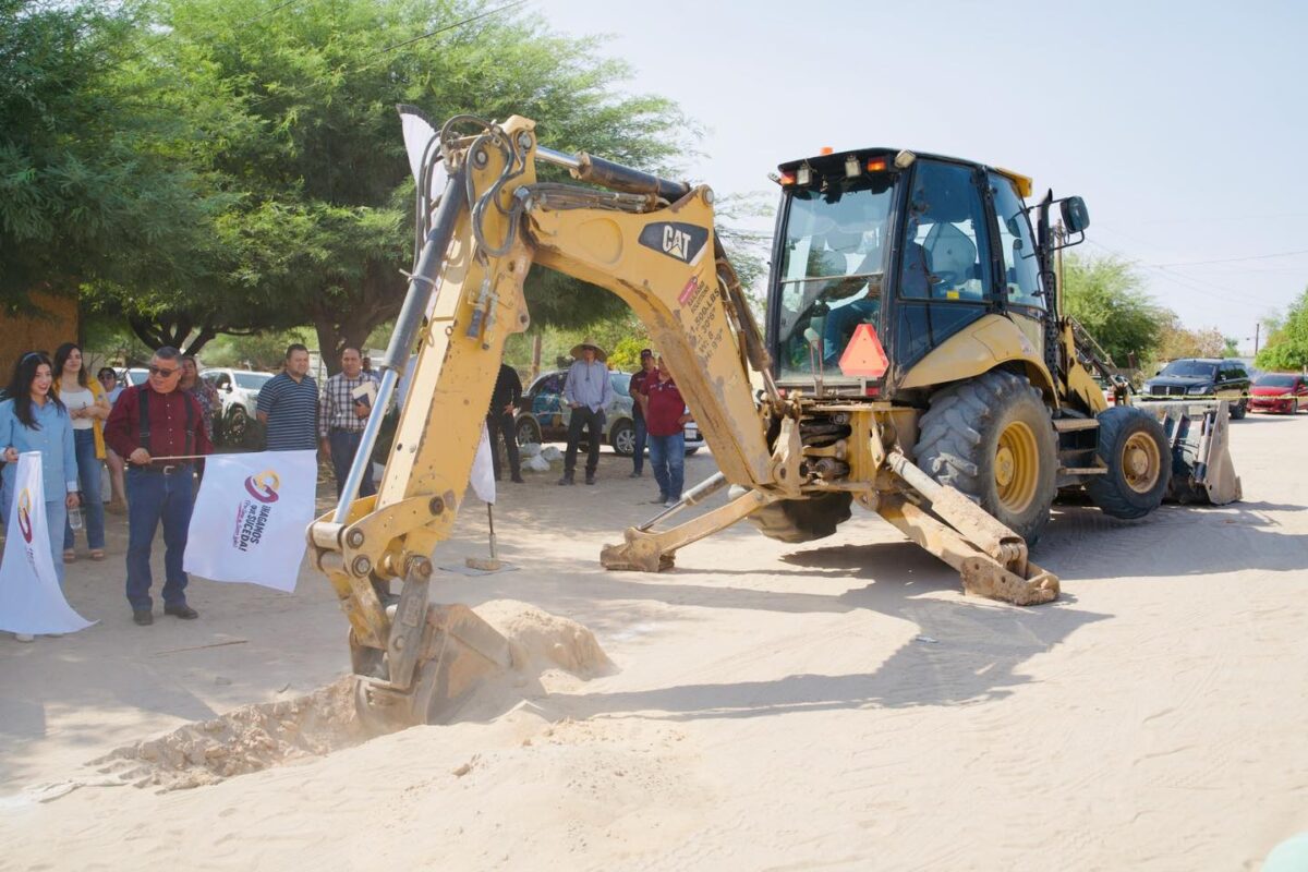 Arranca 30 Ayuntamiento ampliación de red de alcantarillado sanitario en la colonia Aviación