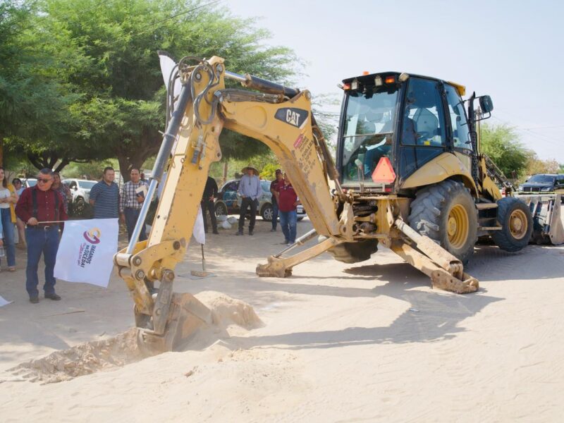 Arranca 30 Ayuntamiento ampliación de red de alcantarillado sanitario en la colonia Aviación